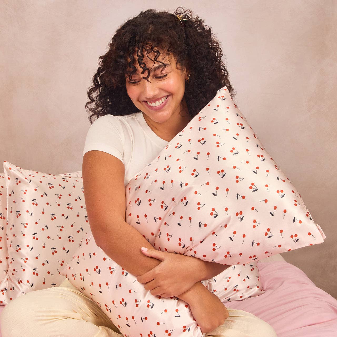 Satin Pillowcase Standard - Cherry